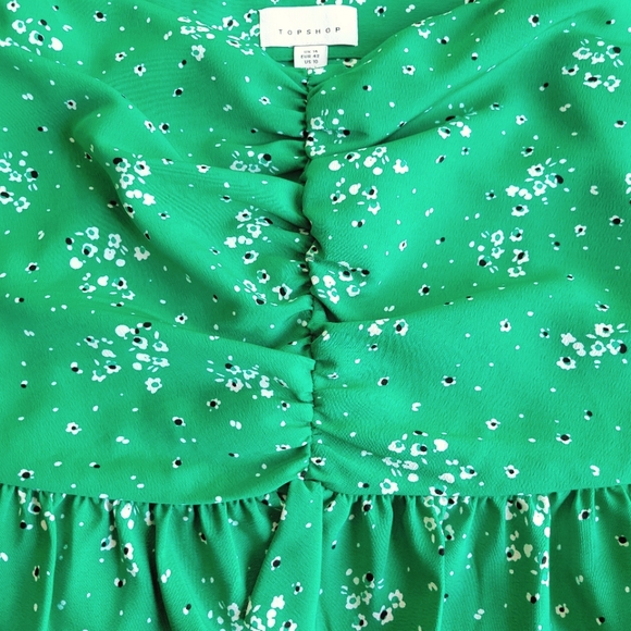 🌟 TOPSHOP Flirty Trendy Green Floral Crop Cami Rouching Side Zip Women's Sz 10 - Picture 4 of 9